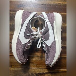 Nike Waffle Debut Vintage Plum Eclipse Sail